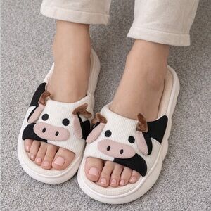 Cute Cow Plush Slide Sandals| Cozy Farm Animal Slippers| Size 7